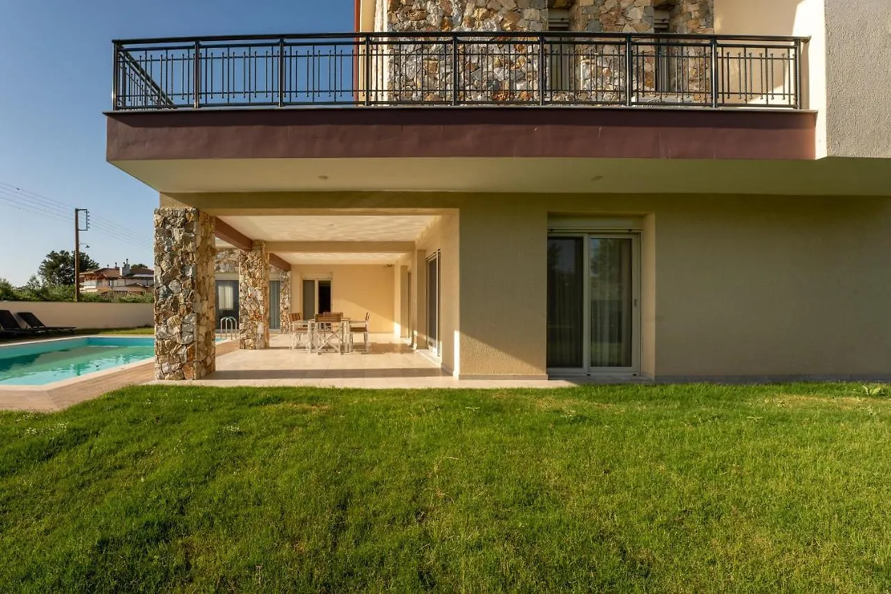 Kalisun Exclusive Villas Nea Kallikrateia